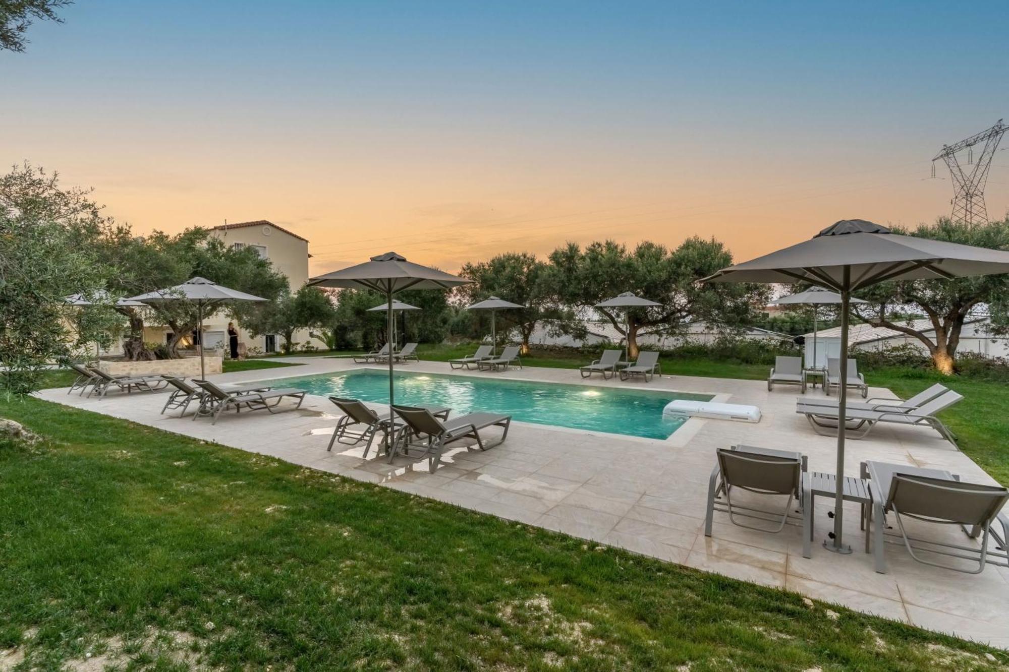 Episkopi-Chania Lyrids Apartments מראה חיצוני תמונה